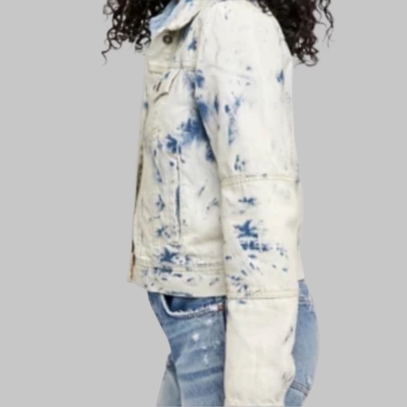 Free People Rumors Stylish Women's White Tie Dye Denim Jacket Size L - Picture 3 of 8